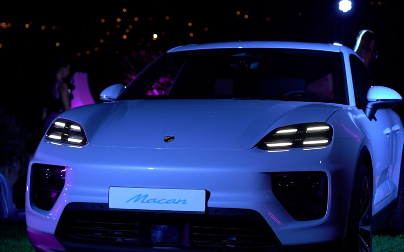 Da Perugia ad Assisi: occhi puntati sulla nuova Porsche Macan 100% elettrica