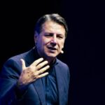 Voto conferma linea Conte, bocciato il Garante