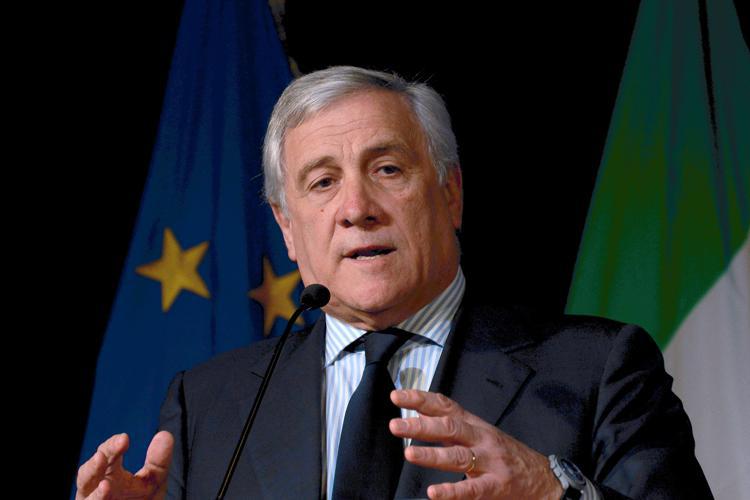 Conferenza Ricostruzione Ucraina, Tajani apre il primo incontro preparatorio