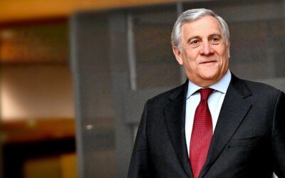 Tajani: "Scettico sull'invio di soldati in Ucraina"