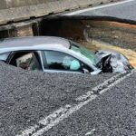 Maltempo in Calabria: una voragine sulla 280, automobilisti in salvo
