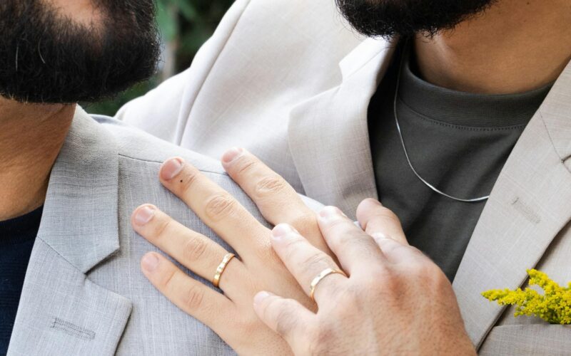 Coppia italiana fermata in Argentina per maternità surrogata