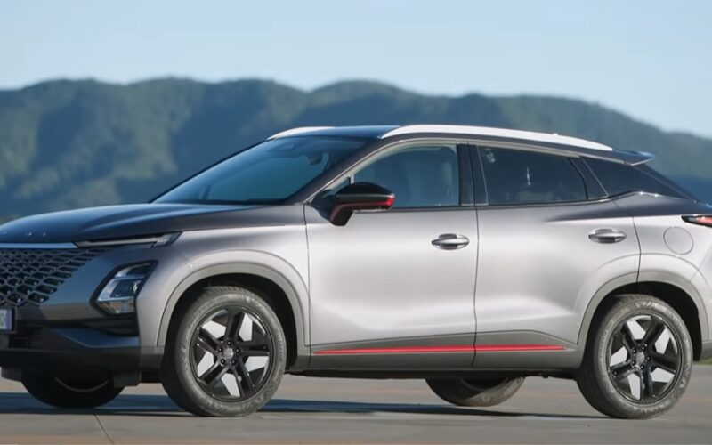 OMODA 5: Test su Strada di una Vettura Innovativa