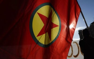Turchia: sindaco opposizione arrestato, centinaia di manifestanti in piazza 