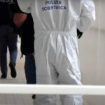 Marito dà fuoco alla moglie e la uccide con violenza brutale