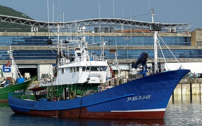 Catania: arrestati quattro scafisti sudanesi per immigrazione illegale