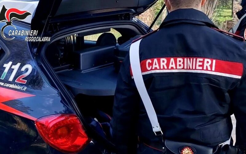 Operai ecologici denunciati a Bagnara Calabra per rifiuti