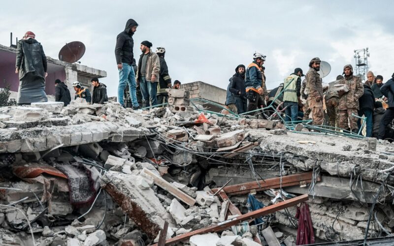 Raid aereo israeliano a Gaza: 66 morti, molti bambini