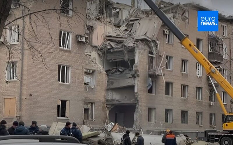 Attacco russo su Kryvyi Rih e Kherson, sei vittime in Ucraina