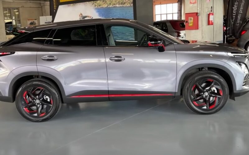 Omoda 5: il nuovo SUV compatto cinese debutta in Italia