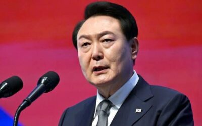 Mandato di arresto per il presidente deposto Yoon Suk-yeol