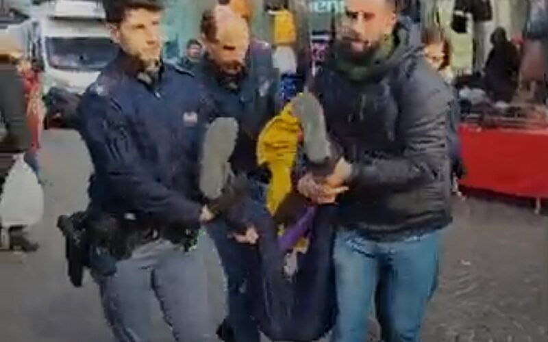 Venezia, attivista di Extinction Rebellion trasferito in Questura