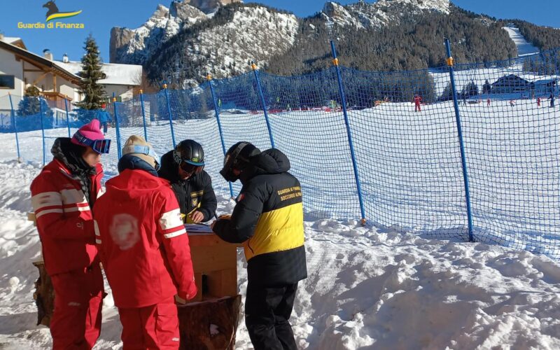 Val Gardena: maestri di sci irregolari multati sulle piste