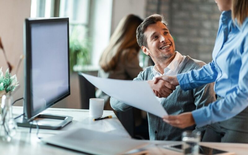 Disoccupazione a novembre scende al minimo storico del 5,7%