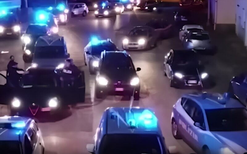 Arrestato giovane per terrorismo, [Video] operazione a Napoli