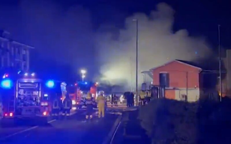 Catania, esplosione devasta quartiere