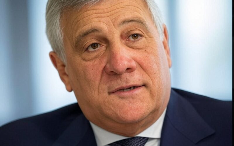 Tajani: “Scettico sull’invio di soldati in Ucraina”