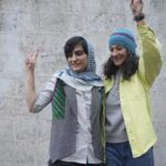 Khamenei grazia le giornaliste che hanno documentato Amini