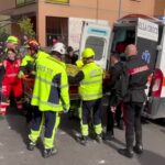 Esplosione a Roma, crolla palazzina: un uomo salvo