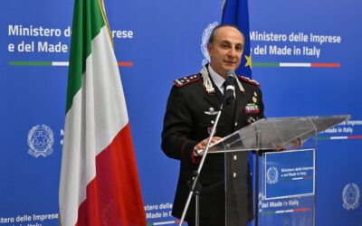 Carabinieri onorano D'Inzeo con francobollo celebrativo