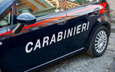 Operazione dei carabinieri contro droga e allacci abusivi