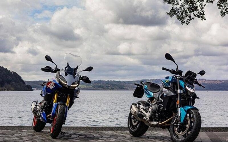 BMW Motorrad rinnova le F 900 R e F 900 XR con aggiornamenti tecnici