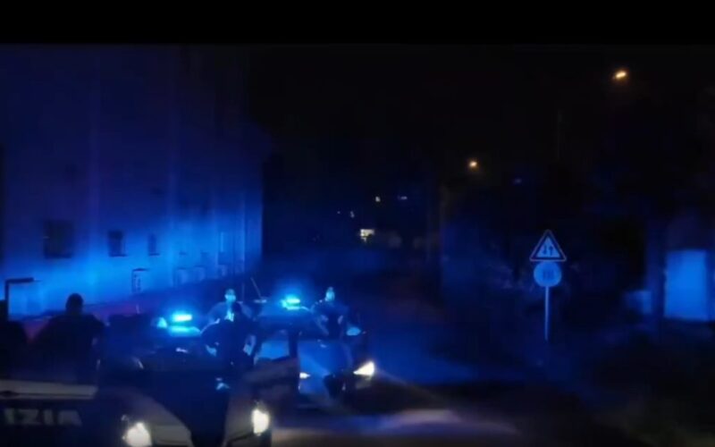 Laboratorio clandestino di droga scoperto a Novara[VIDEO], un arresto