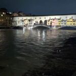 Maltempo in Toscana: l'Arno ha superato il colmo di piena