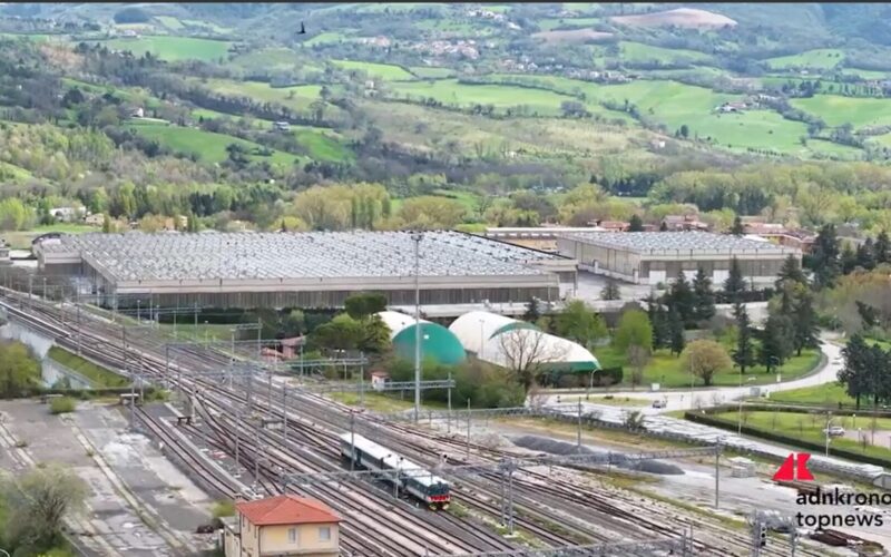 Due treni turistici FS riconvertiti al biometano BioGnl