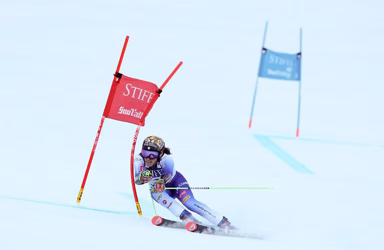 Federica Brignone operata, inizia la riabilitazione