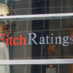 Fitch rivede al ribasso le stime sul Pil globale 2025