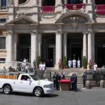 L'ultimo viaggio di Papa Francesco: Roma saluta il Pontefice