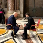 Incontro lampo tra Trump e Zelenskyj a San Pietro