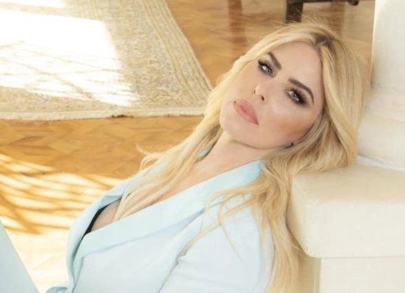 Loredana Lecciso: “Io aggredita sul bus a Milano per una catenina”