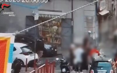 Camorra a Napoli, 24 misure contro clan a Fuorigrotta