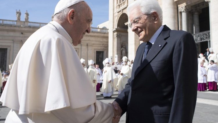 Mattarella: responsabilità concreta in memoria del Papa