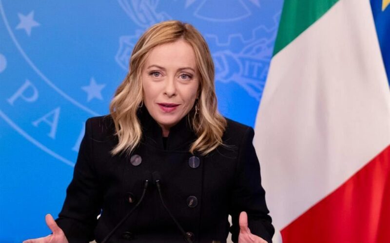 Meloni attiva la Protezione Civile per l’afflusso dei fedeli