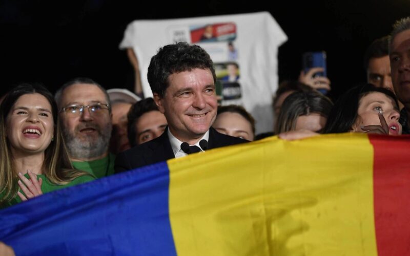 Nicusor Dan sindaco di Bucarest eletto presidente della Romania