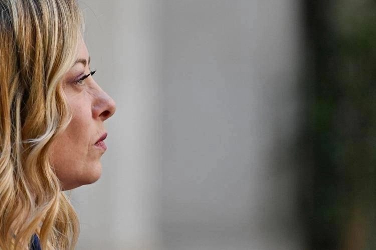 Meloni: “Leali con Trump, ma l’Italia resta sovrana”