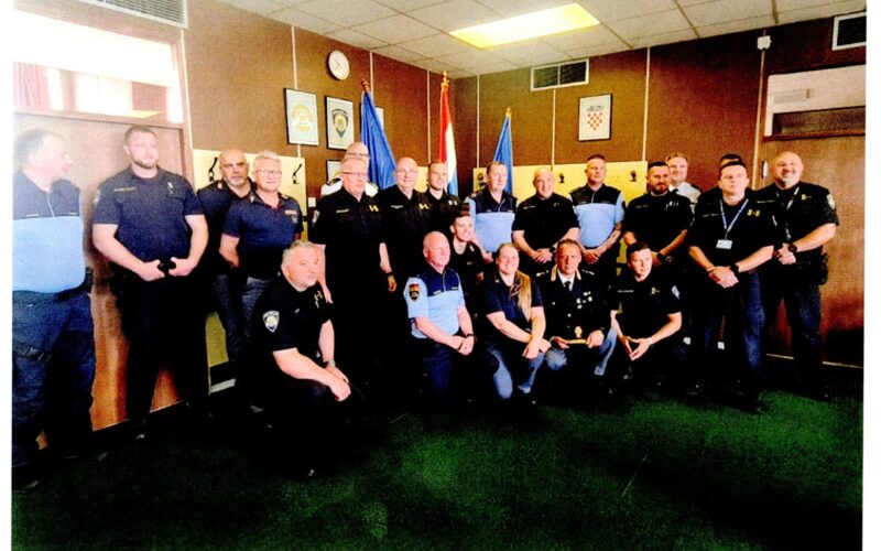 Pattugliamenti trilaterali anti-migranti al confine croato