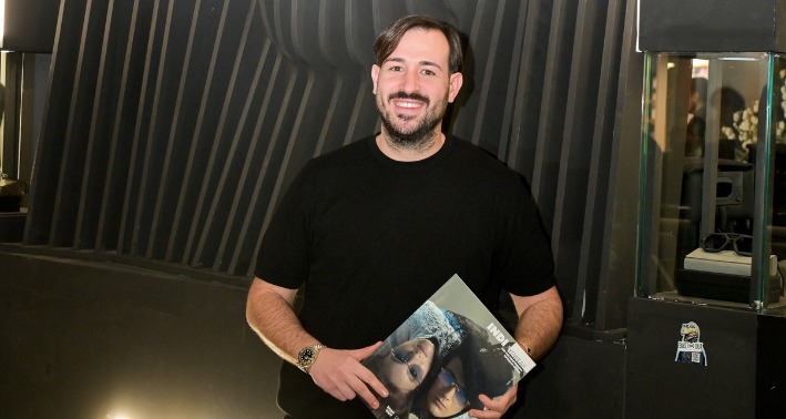 Sulle spalle dei giganti, di Vincenzo Ascione scrive Ilaria Solazzo