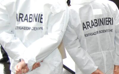 Trovata morta nel bosco, indagini per omicidio