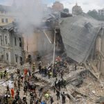 Raid russo su Kiev, colpiti ospedale e scuola