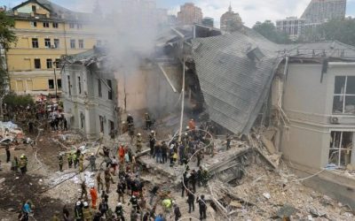 Raid russo su Kiev, colpiti ospedale e scuola