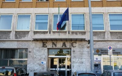 Otto anni per un rimborso aereo: giustizia paralizzata
