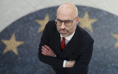UE: Squarta critica il bilancio, pronti a confronto costruttivo