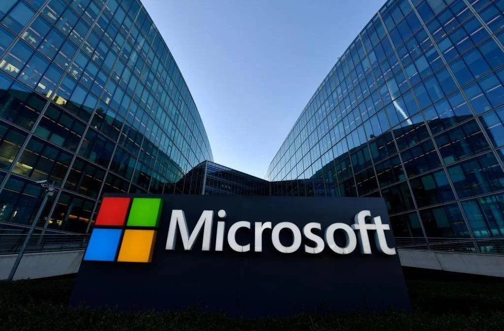 Microsoft taglia altri 9.000 dipendenti nel settore tech Usa