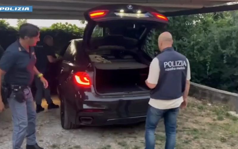 Scoperta marijuana alterata [Video]: arrestato ristoratore a Catania