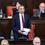 Indagine Milano, parla il sindaco Sala: "Le mie mani sono pulite, vado avanti". Tancredi lascia