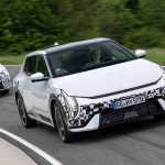 KIA EV4 debutta in Europa con sicurezza e comfort avanzati